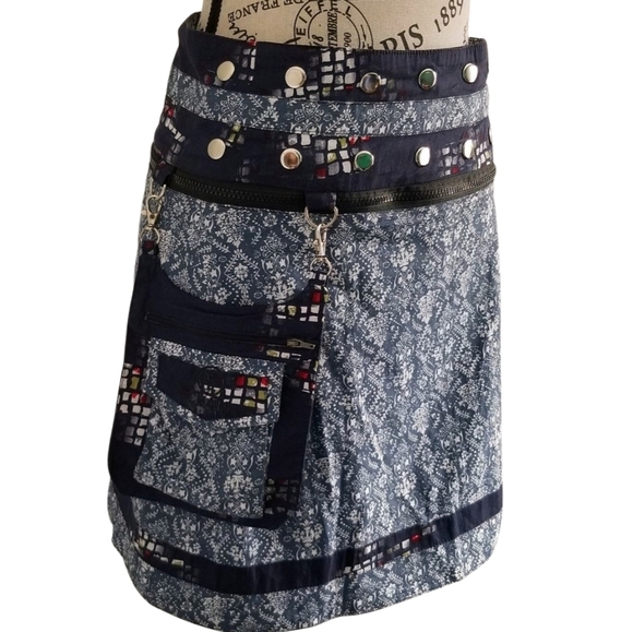 Chali Dresses & Skirts - 💙🌀One Size Blue Reversible Asymmetrical Wrap Mini Skirt With Snap Buttons